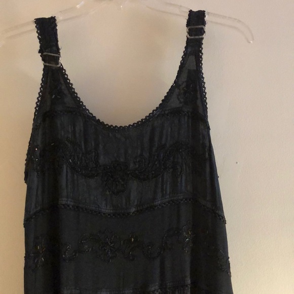 Long dress - Picture 2 of 3